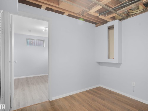 9815 159 Street, Edmonton, AB - Indoor