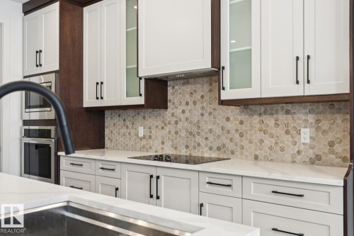 6269 19 Street, Rural Leduc County, AB - Indoor Photo Showing Kitchen With Upgraded Kitchen