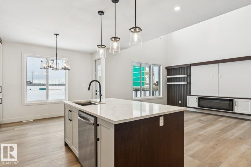 6269 19 Street, Rural Leduc County, AB - Indoor Photo Showing Kitchen With Double Sink With Upgraded Kitchen