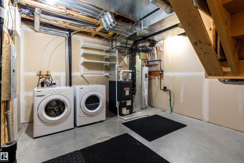 1615 Towne Centre Boulevard, Edmonton, AB - Indoor Photo Showing Laundry Room