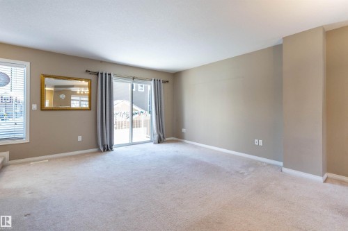 1615 Towne Centre Boulevard, Edmonton, AB - Indoor Photo Showing Other Room
