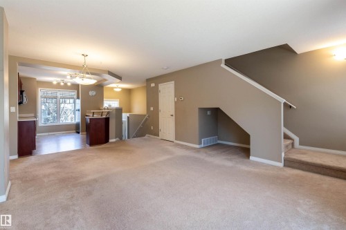 1615 Towne Centre Boulevard, Edmonton, AB - Indoor Photo Showing Other Room