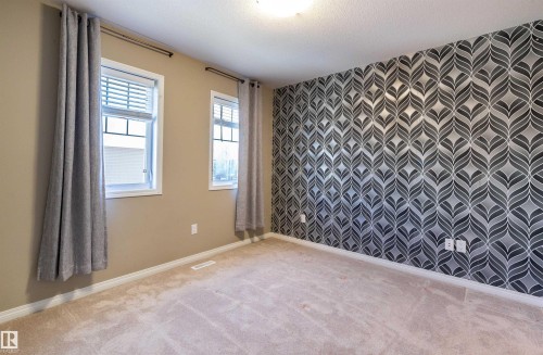 1615 Towne Centre Boulevard, Edmonton, AB - Indoor Photo Showing Other Room