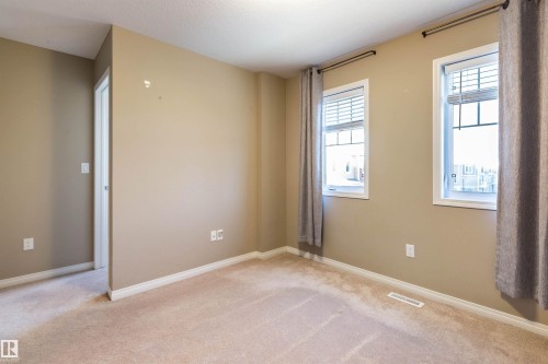 1615 Towne Centre Boulevard, Edmonton, AB - Indoor Photo Showing Other Room