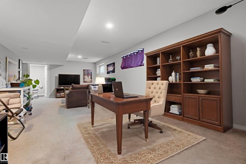 5851 Sutter Place, Edmonton, AB - Indoor