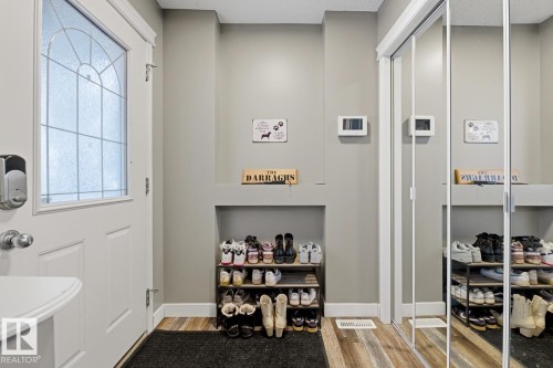 5851 Sutter Place, Edmonton, AB - Indoor