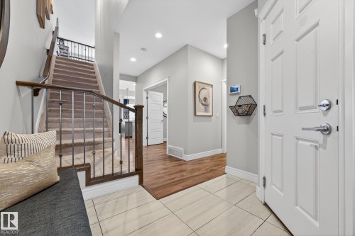 1212 Cy Becker Road, Edmonton, AB - Indoor Photo Showing Other Room