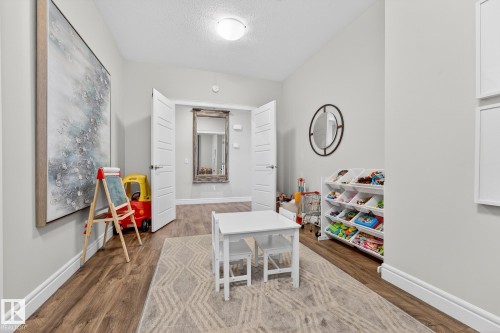 1212 Cy Becker Road, Edmonton, AB - Indoor Photo Showing Other Room