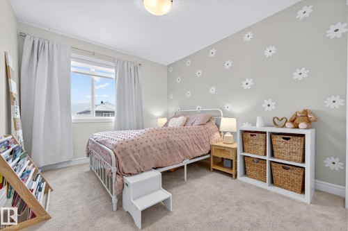 1212 Cy Becker Road, Edmonton, AB - Indoor Photo Showing Bedroom