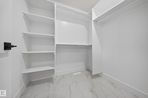 472 Roberts Crescent, Leduc, AB - Indoor With Storage