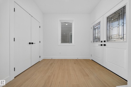 472 Roberts Crescent, Leduc, AB - Indoor Photo Showing Other Room