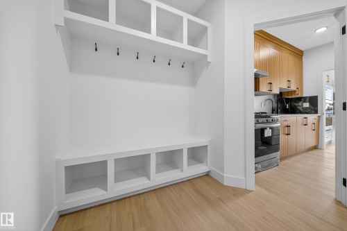 472 Roberts Crescent, Leduc, AB - Indoor