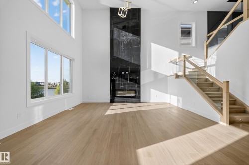 472 Roberts Crescent, Leduc, AB - Indoor Photo Showing Other Room