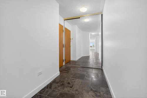 1901 10011 123 Street, Edmonton, AB - Indoor Photo Showing Other Room