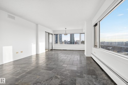 1901 10011 123 Street, Edmonton, AB - Indoor Photo Showing Other Room