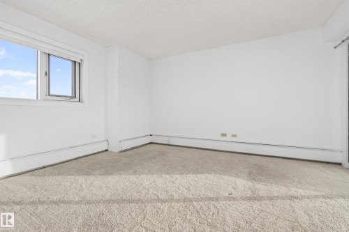 1901 10011 123 Street, Edmonton, AB - Indoor Photo Showing Other Room