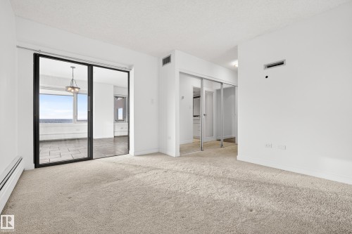 1901 10011 123 Street, Edmonton, AB - Indoor Photo Showing Other Room