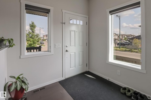 1404 29 Street, Edmonton, AB - Indoor Photo Showing Other Room