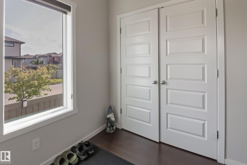 1404 29 Street, Edmonton, AB - Indoor Photo Showing Other Room