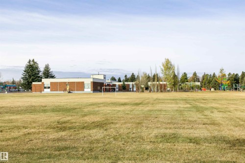 4436 117 Street, Edmonton, AB - Outdoor