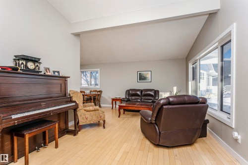 4436 117 Street, Edmonton, AB - Indoor Photo Showing Other Room