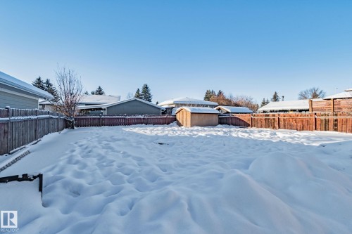 21 Lundy Park Road, Stony Plain, AB - Outdoor