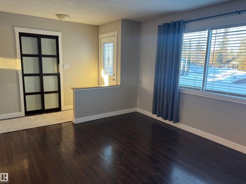 21 Lundy Park Road, Stony Plain, AB - Indoor Photo Showing Other Room
