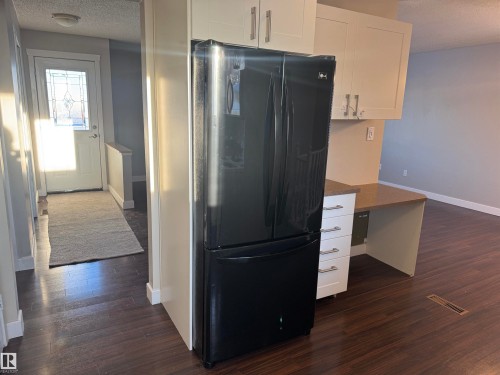 21 Lundy Park Road, Stony Plain, AB - Indoor Photo Showing Other Room