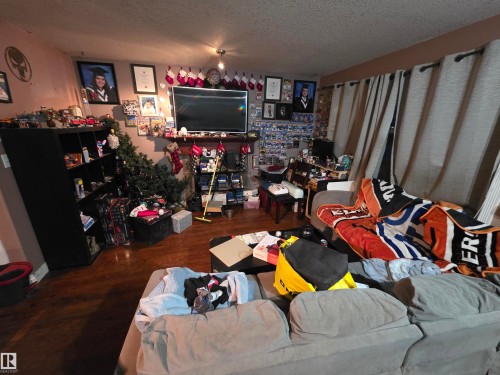 110 Meridian Loop, Stony Plain, AB - Indoor