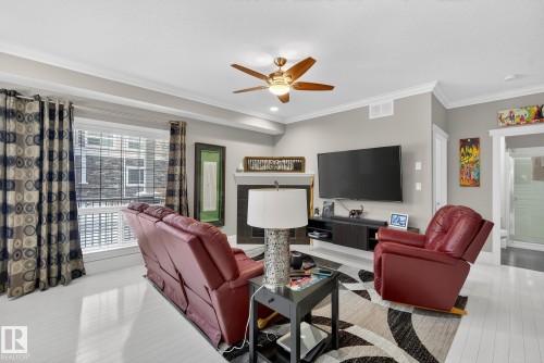 63 7293 South Terwillegar Drive, Edmonton, AB - Indoor