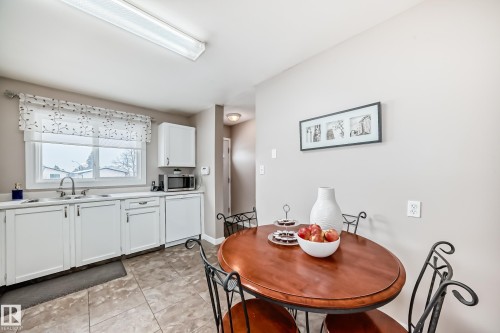 16413 115 Street, Edmonton, AB - Indoor