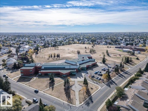 4829 32 Avenue, Edmonton, AB - Outdoor With View