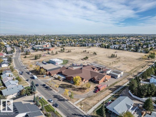 4829 32 Avenue, Edmonton, AB - Outdoor With View