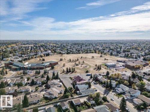4829 32 Avenue, Edmonton, AB - Outdoor With View