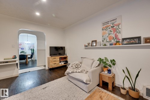 13324 109A Avenue, Edmonton, AB - Indoor