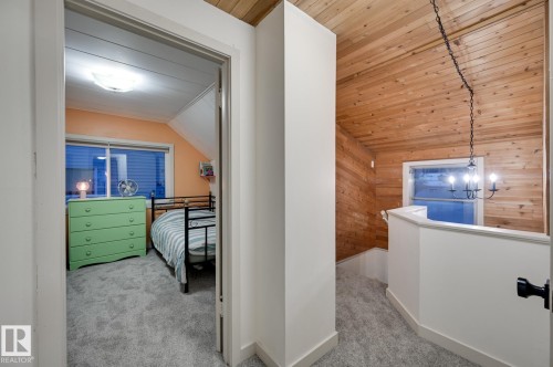 13324 109A Avenue, Edmonton, AB - Indoor