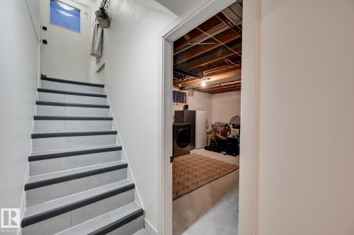 13324 109A Avenue, Edmonton, AB - Indoor Photo Showing Other Room