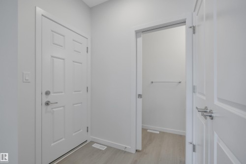 8931 Elves Loop, Edmonton, AB - Indoor Photo Showing Other Room