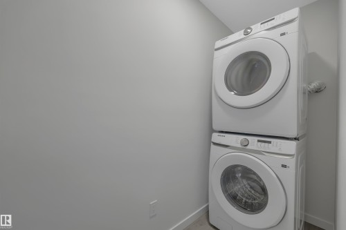 8931 Elves Loop, Edmonton, AB - Indoor Photo Showing Laundry Room
