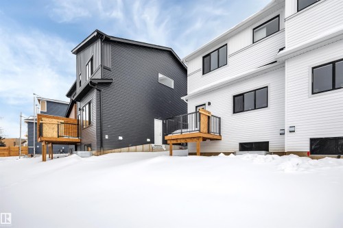 8931 Elves Loop, Edmonton, AB - Outdoor With Exterior