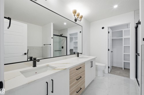 63 Silverstone Drive, Stony Plain, AB - Indoor Photo Showing Bathroom