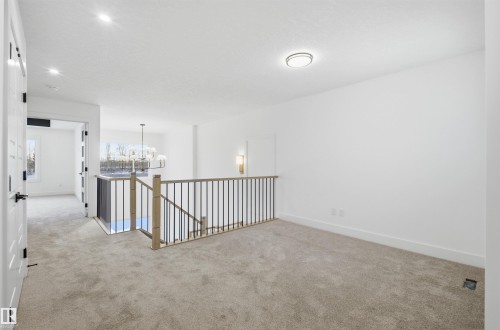 63 Silverstone Drive, Stony Plain, AB - Indoor Photo Showing Other Room