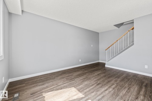 2B Clareview Village, Edmonton, AB - Indoor Photo Showing Other Room