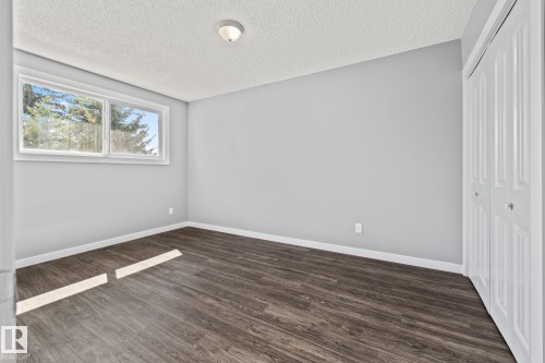 2B Clareview Village, Edmonton, AB - Indoor Photo Showing Other Room