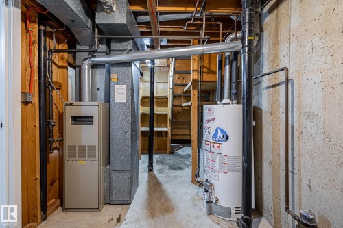 2B Clareview Village, Edmonton, AB - Indoor Photo Showing Basement