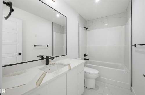 65 Silverstone Drive, Stony Plain, AB - Indoor Photo Showing Bathroom