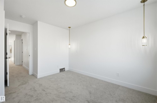 65 Silverstone Drive, Stony Plain, AB - Indoor Photo Showing Other Room