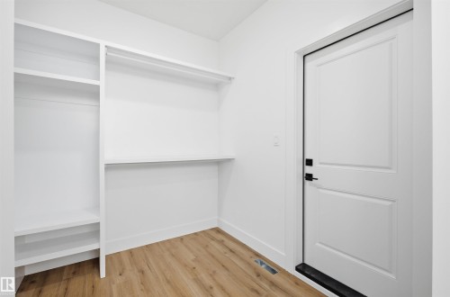 65 Silverstone Drive, Stony Plain, AB - Indoor