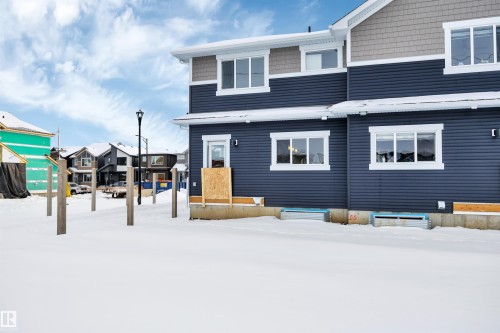 View of front of home - 5742 Hawthorn Common, Edmonton, AB - Outdoor