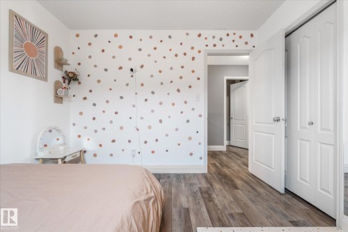 5 South Creek Point(E), Stony Plain, AB - Indoor Photo Showing Bedroom